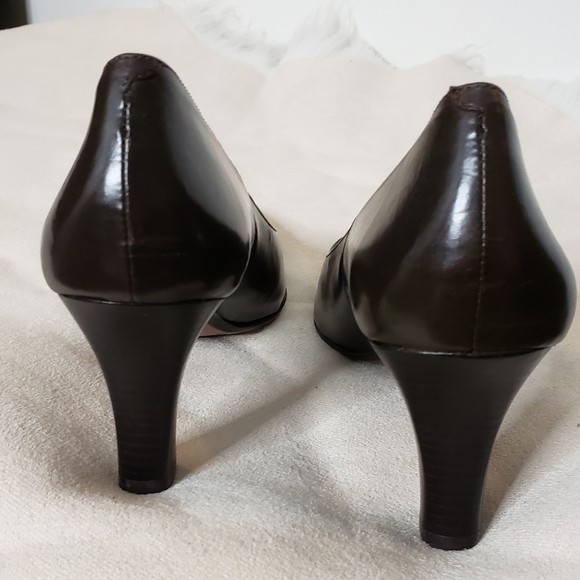 Vintage Cole Haan Leather Dark Brown Walking Heels Pristine Designer Luxury - Picture 6 of 13